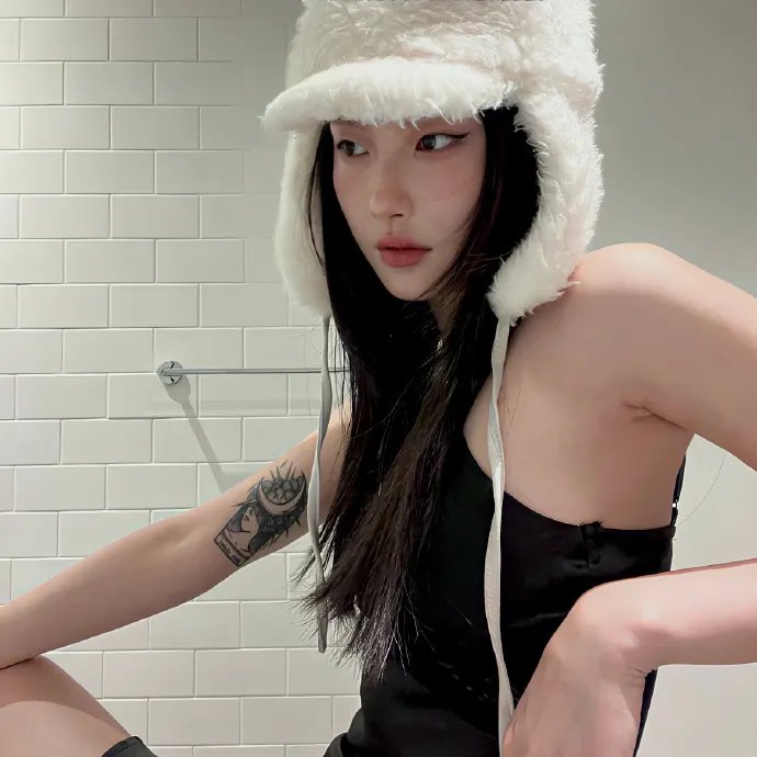 黄阿丽：小眼镜蛇